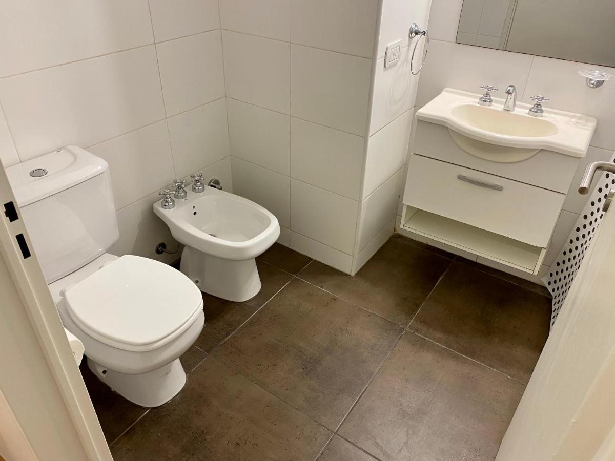 Apartamento Centrico Y Moderno Con Balcon, Piscina, Gimnasio Y Laundry بوينس آيرس المظهر الخارجي الصورة